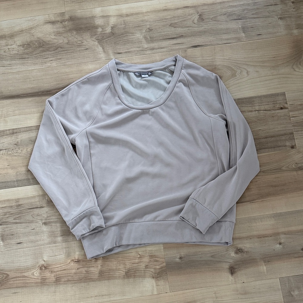 Athleta Long Sleeve Top